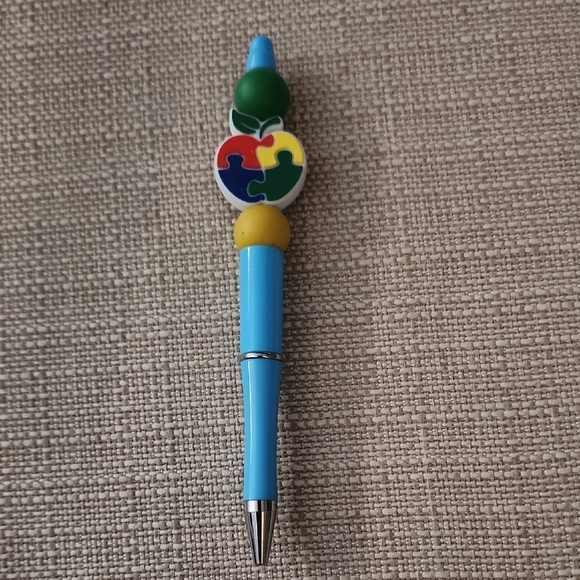 g22 Colorful Puzzle Apple Pen - Picture 1 of 2